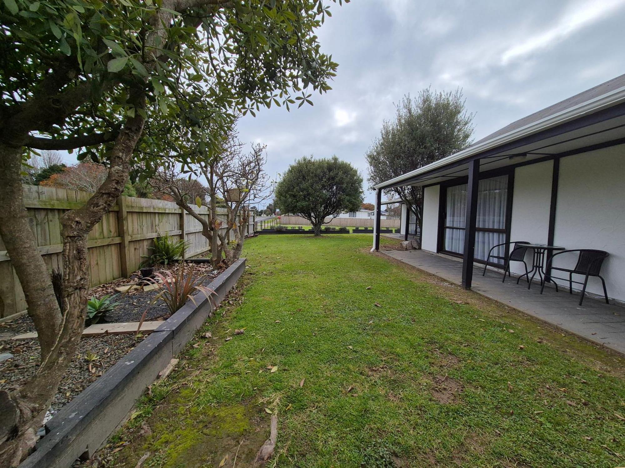 Magnolia Court Motel Opotiki Exterior photo