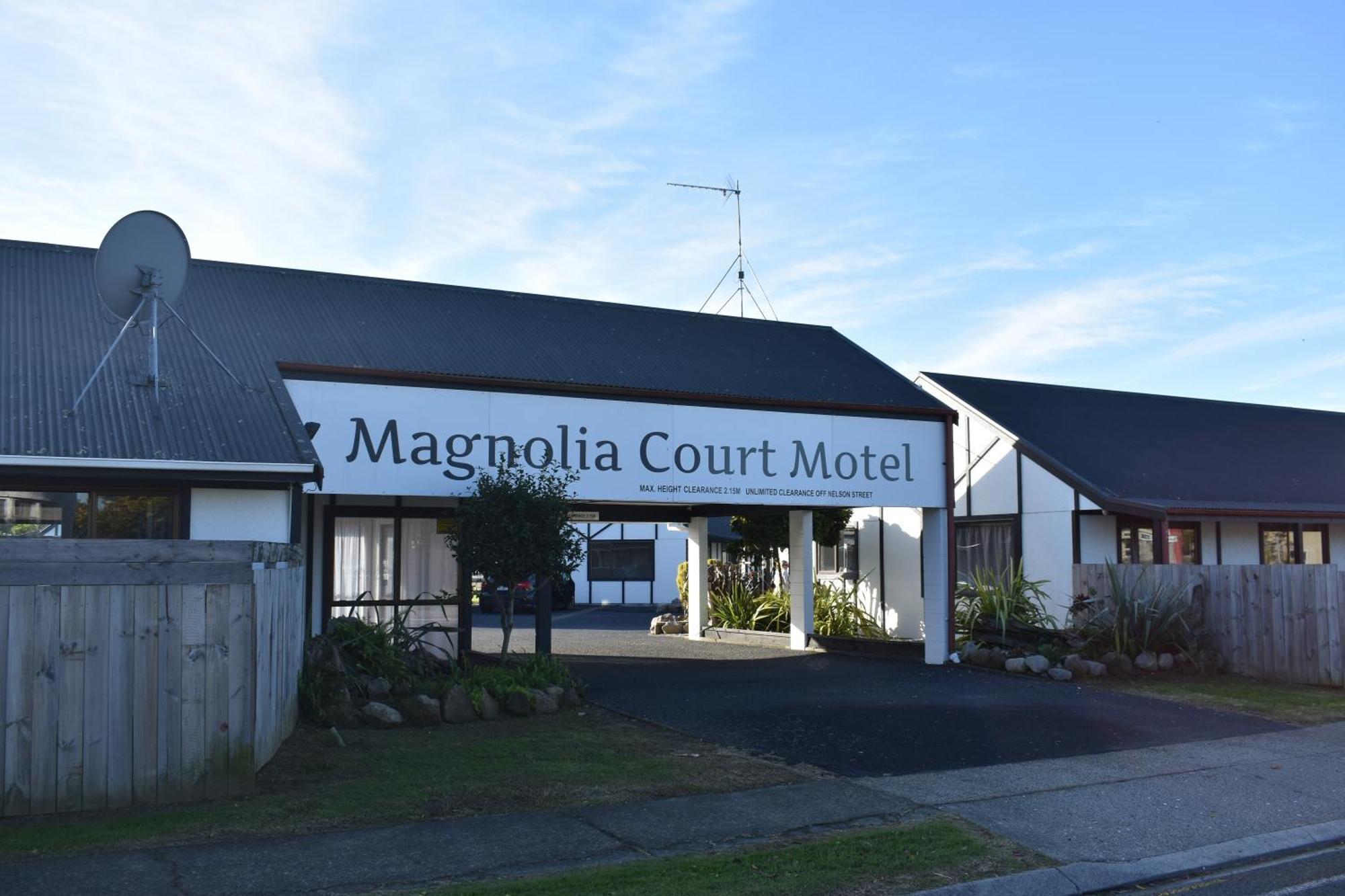 Magnolia Court Motel Opotiki Exterior photo